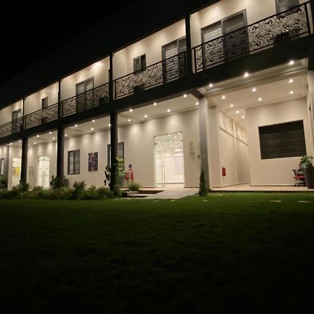 فندق Eagle Vault Kwabenya المظهر الخارجي الصورة