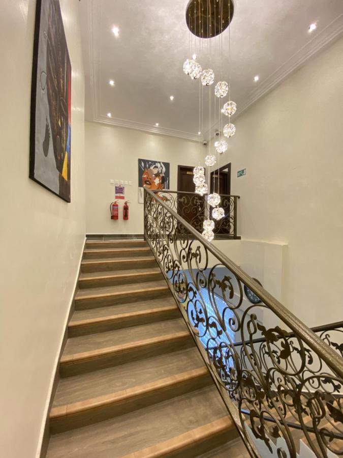 فندق Eagle Vault Kwabenya المظهر الخارجي الصورة